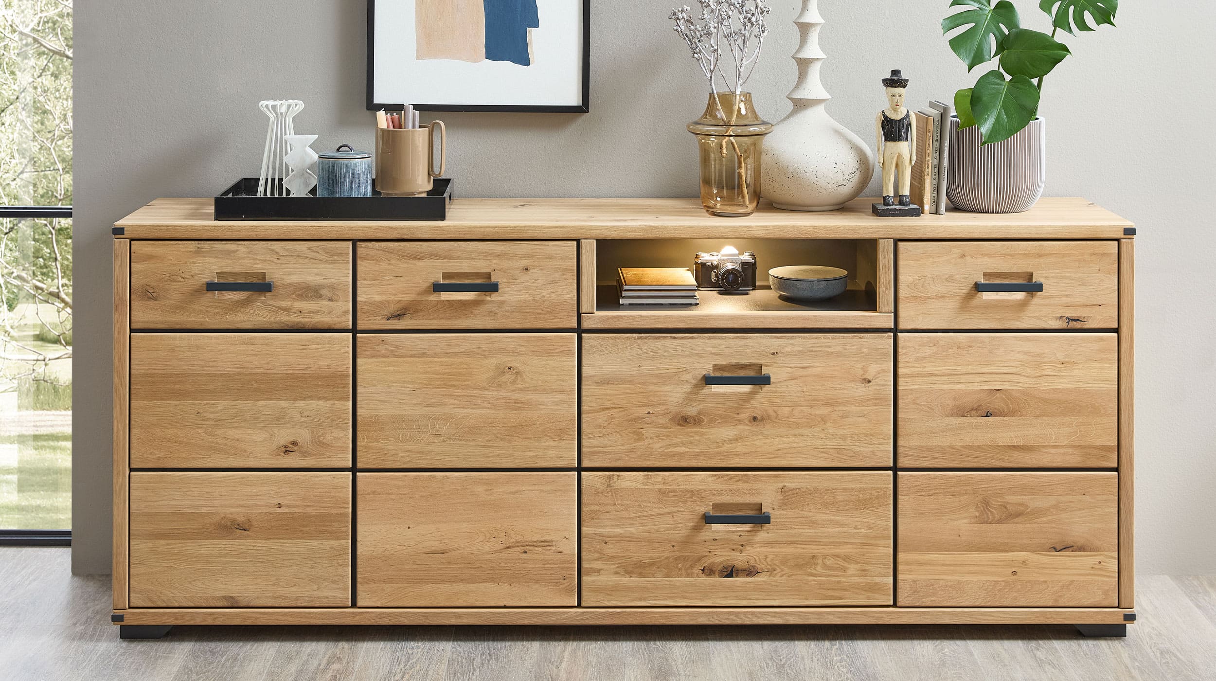 Sideboard mit Beleuchtung Wildeiche teilmassiv 219 cm - CATANIA