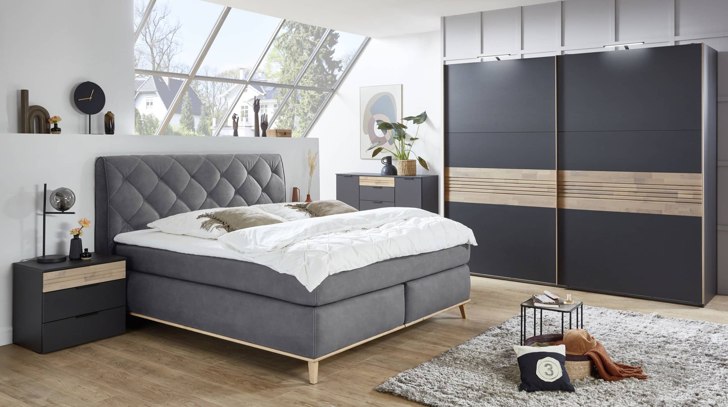 Schwebetürenschrank graphit - Eiche massiv 250 cm - TIROL