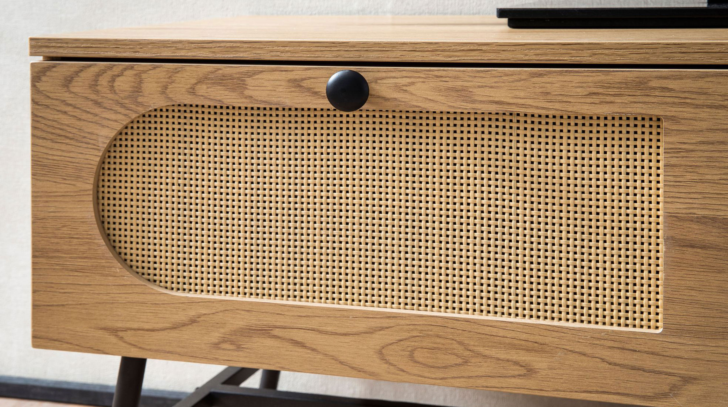 TV - Lowboard Eiche Holzdekor - Rattan 100 cm - RATVAN