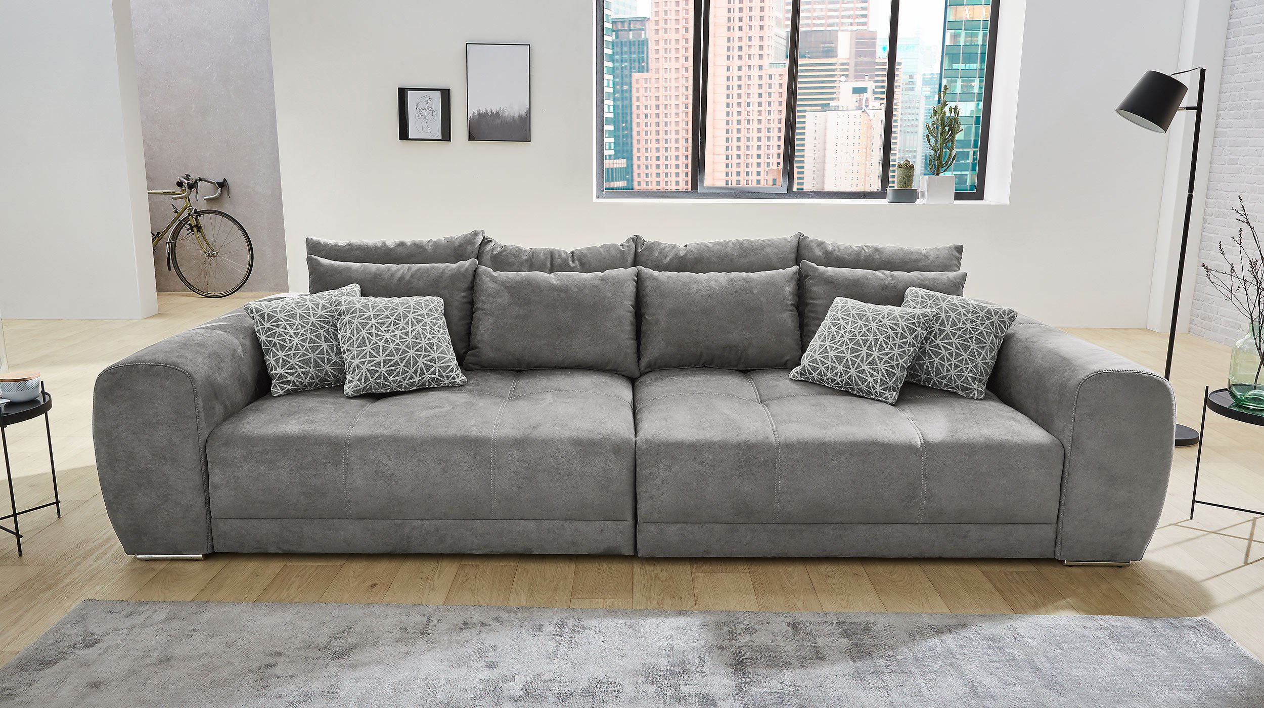 Big Sofa mit Federkern hellgrau 306 cm - MOLDAU