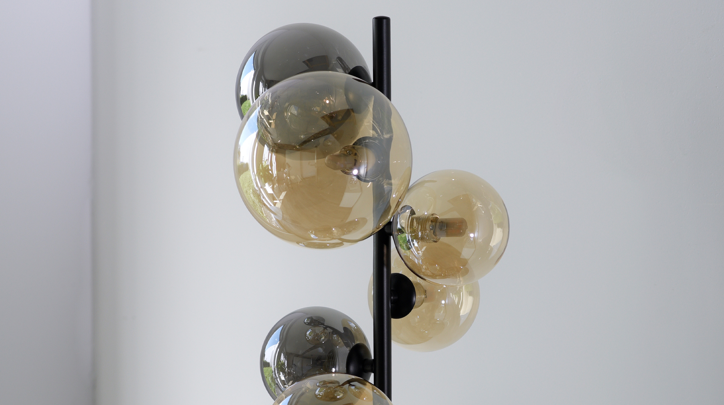 Stehlampe LED schwarz 35 x 155 cm Rauchglas - POPSICLE