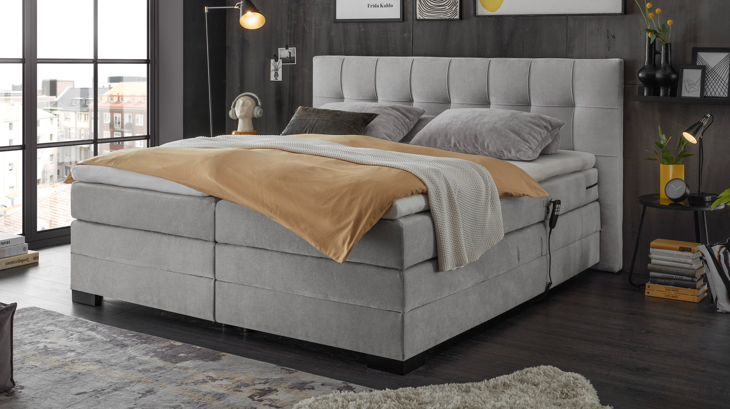 Boxspringbett 180 x 200 cm grau - elektrisch - Microfaser - TALENA